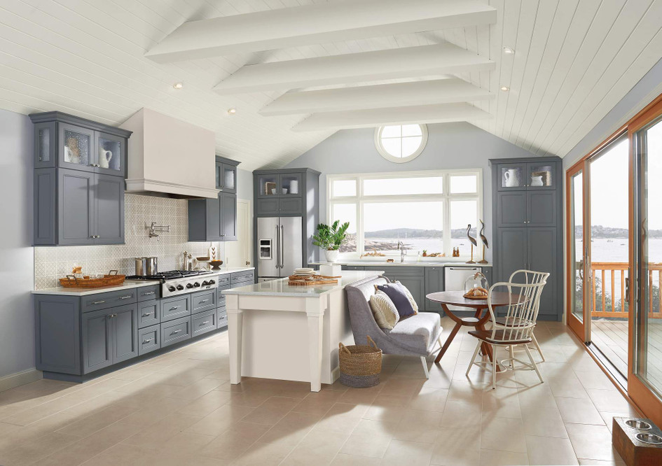 Coastal Kitchen Remodel by 3D Remodeling Inc project photo